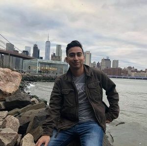 Meet your Posher, Daniel